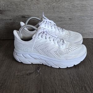 Hoka One One Clifton 7 Triple White Athletic Running Shoe Size 8